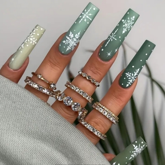 24 Pieces Fake press on nails - Picture 6 of 6